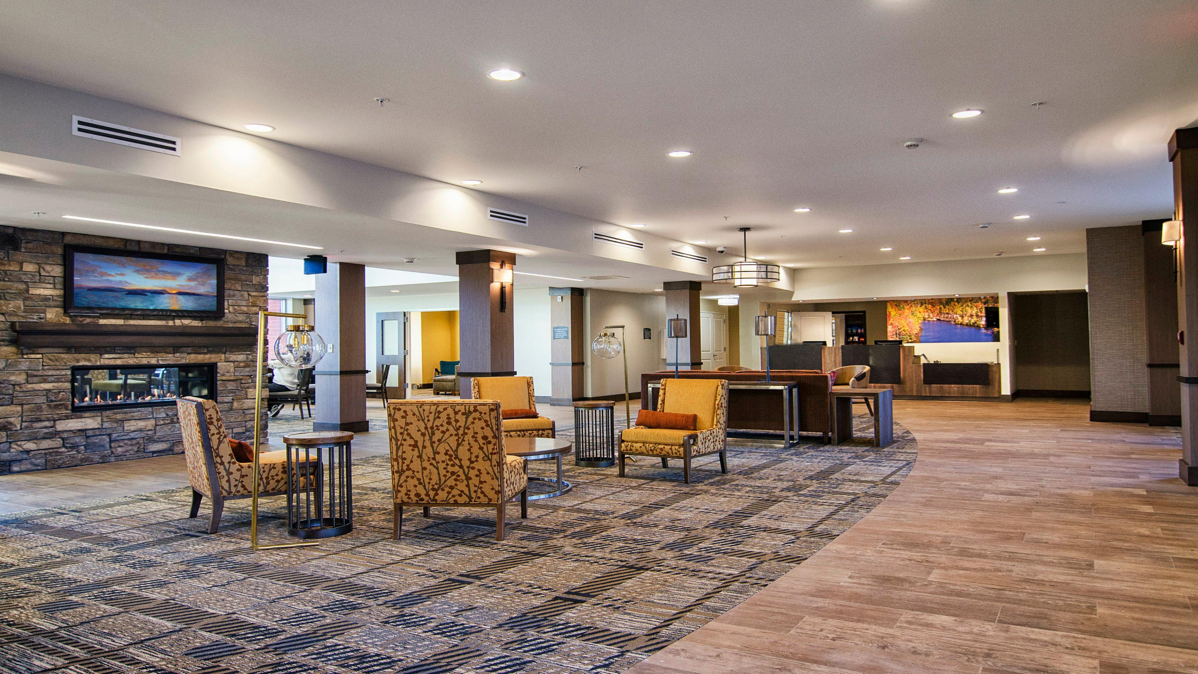 Staybridge Suites Marquette By Ihg Exterior foto